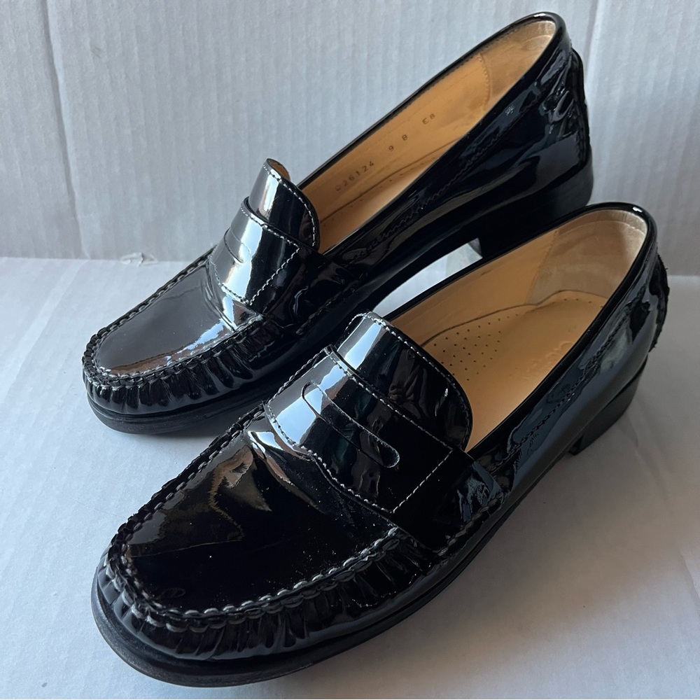 Cole Haan Black Patent Leather Penny Loafers Sz 9B Classic Preppy